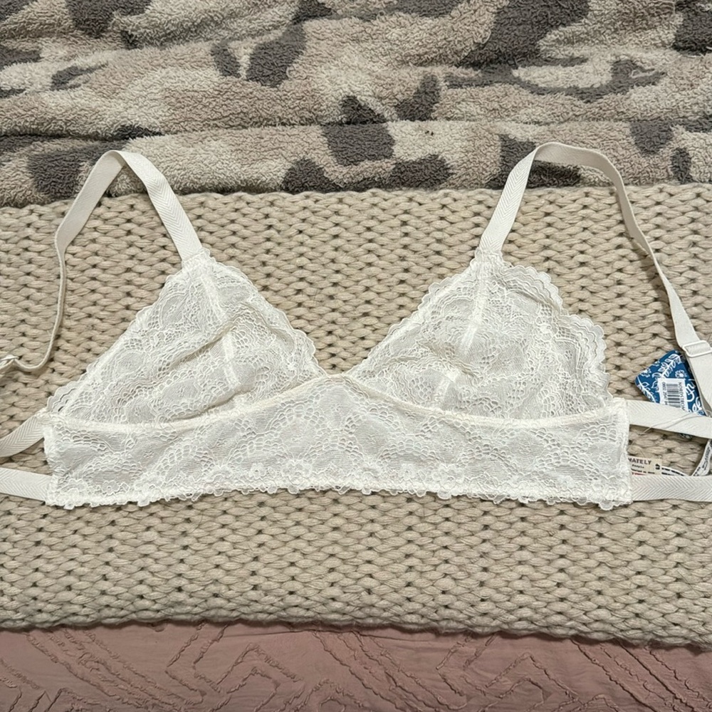 free people new with tags white lace bra